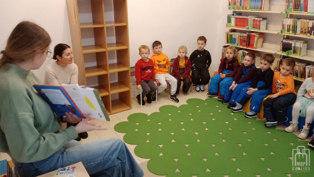 Biblioteka Gorlice, Bibliotekarka opowiada o wyprawce